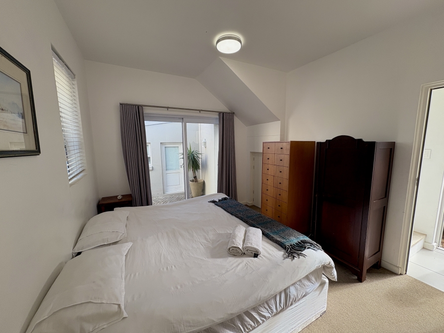 To Let 2 Bedroom Property for Rent in Camps Bay Western Cape